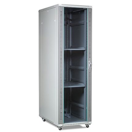 Komutacinė spinta 19'' pastatoma 42U 600x600x2055 (nesurinkta)